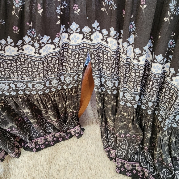 Spell & Gypsy Designs Lionheart Maxi Dress Medium - Picture 9 of 16